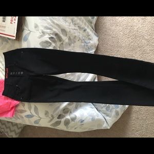 Black High-Waisted Skinny Jeans — Size 0